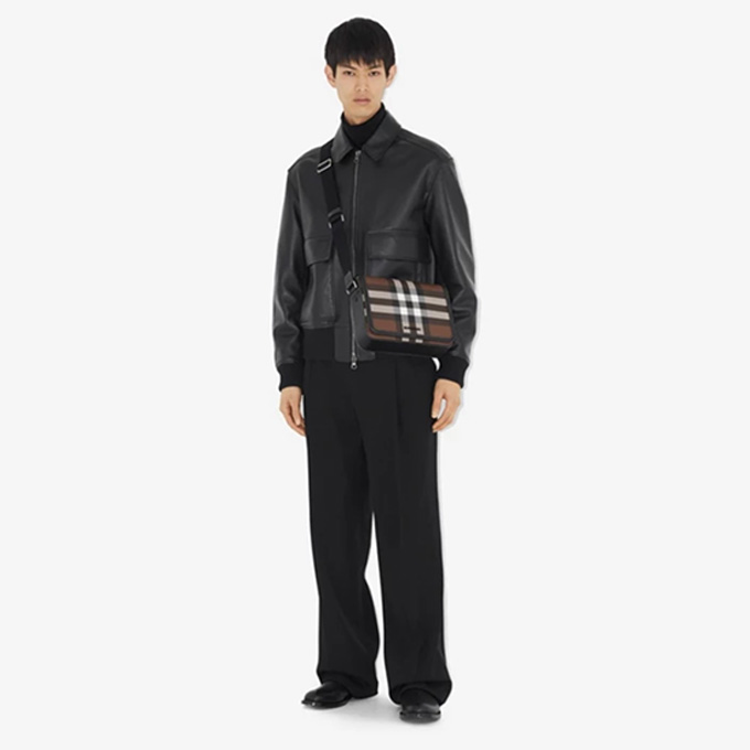 burberry small alfred messenger bag